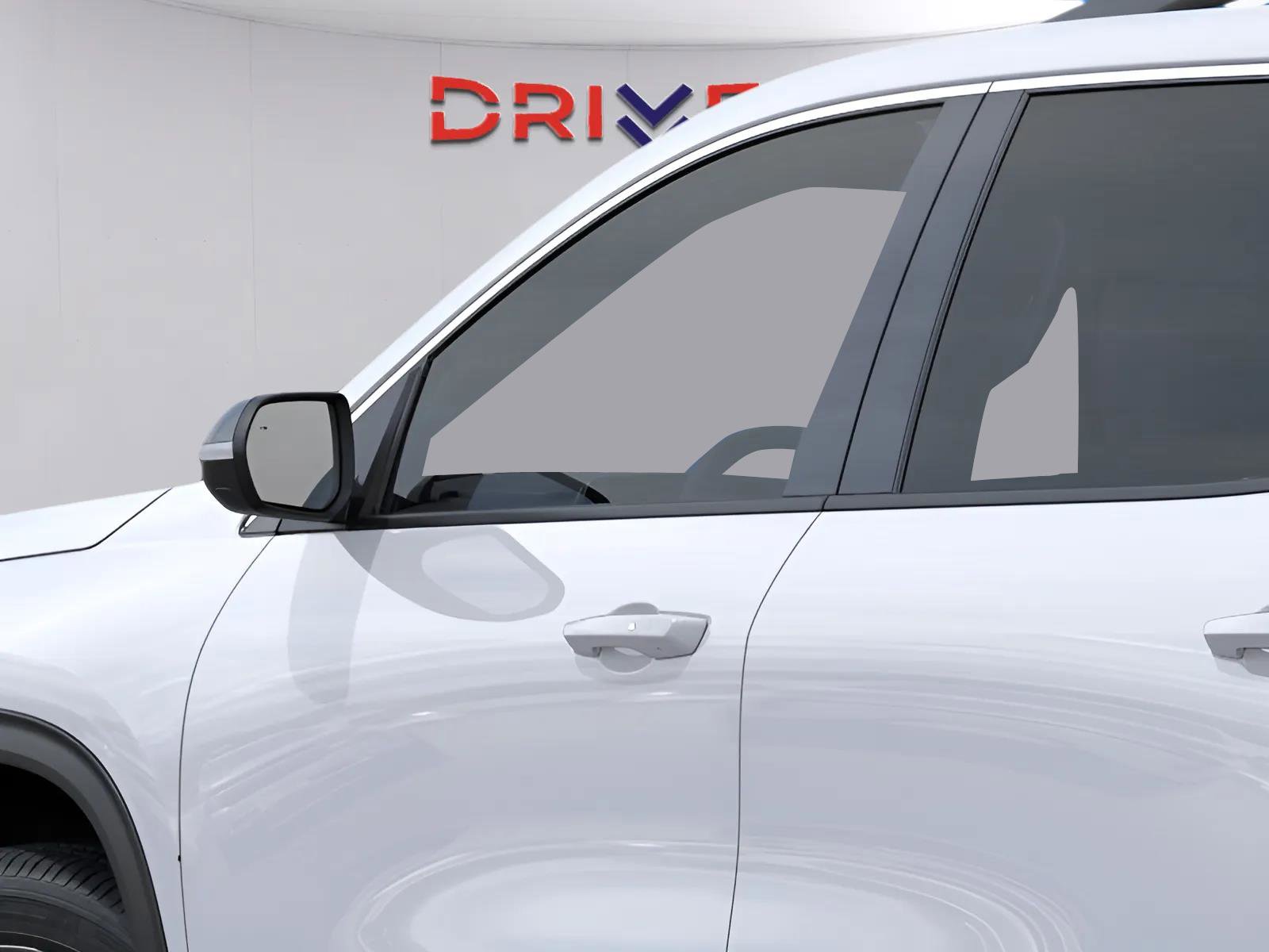 New 2026 Chevrolet Traverse LT image 12