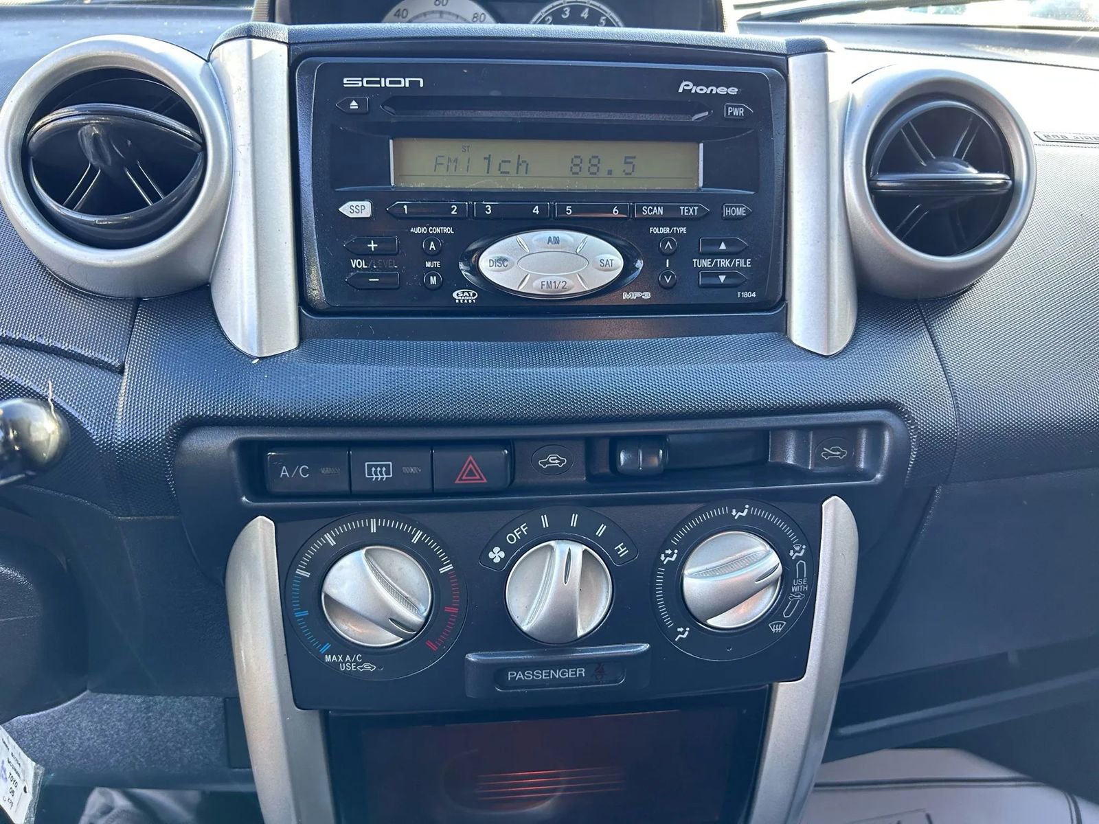 Used 2005 Scion xA image 20