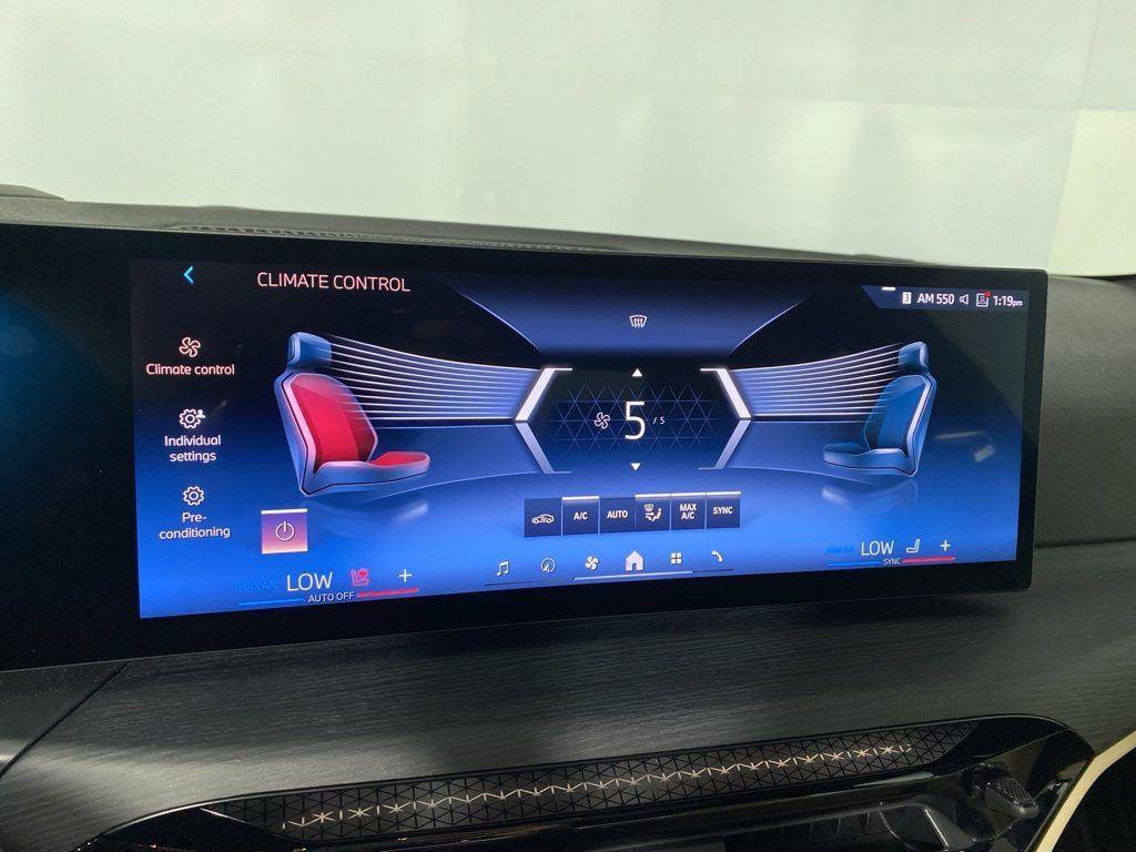 Certified 2026 BMW 430i xDrive Coupe w/ Premium Package AWD/4WD image 17