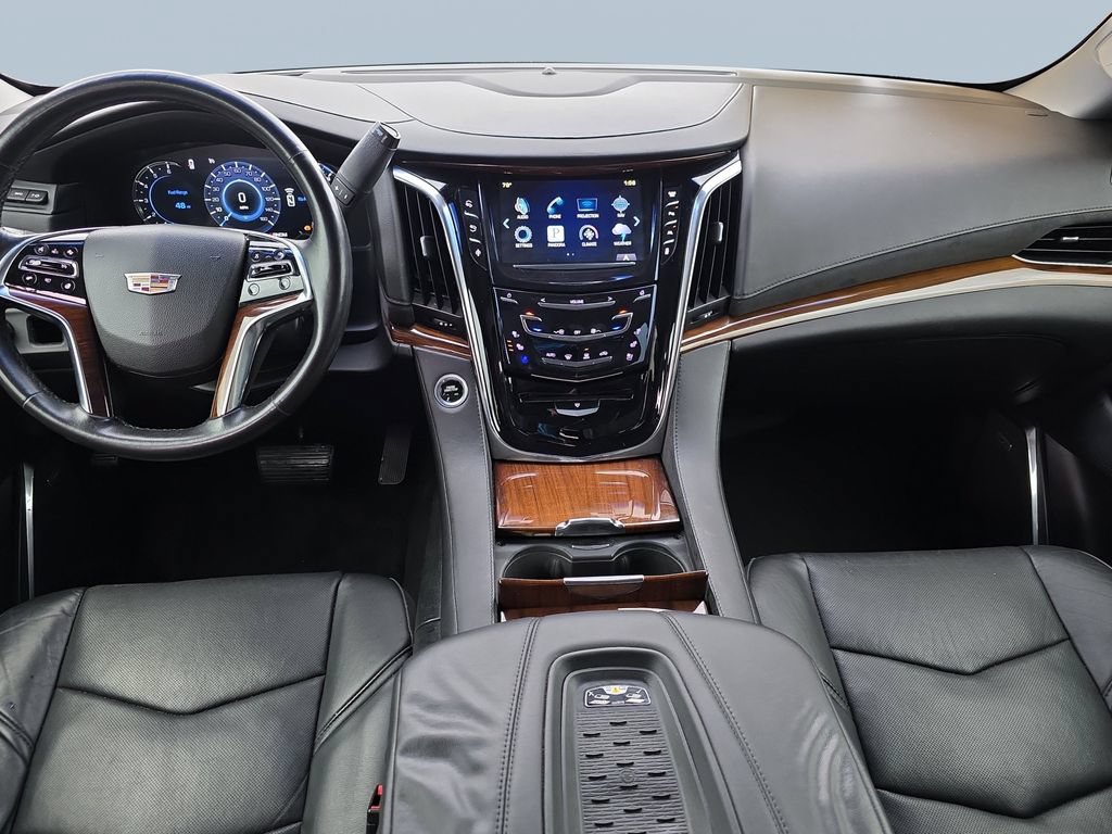 Used 2016 Cadillac Escalade ESV Luxury RWD image 13