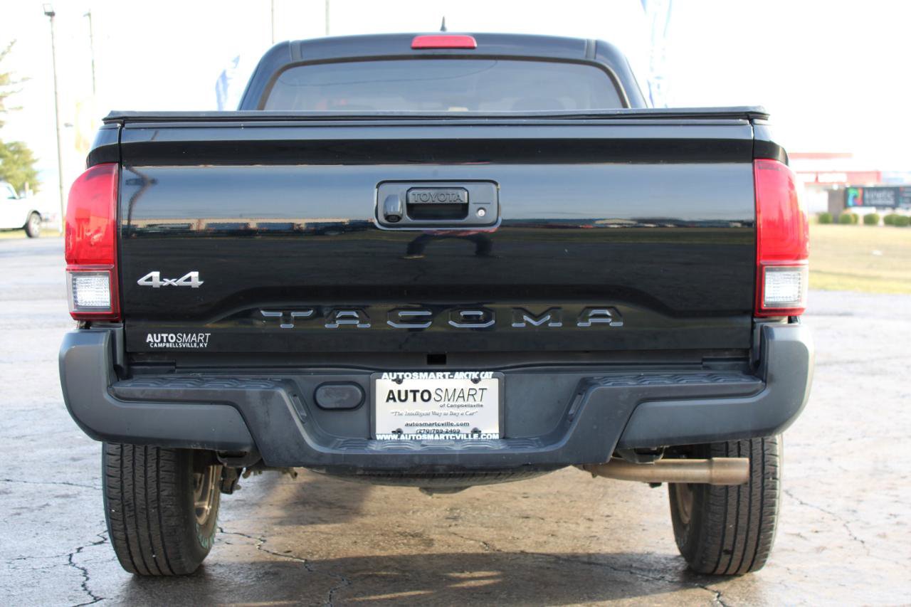 Used 2019 Toyota Tacoma SR image 5
