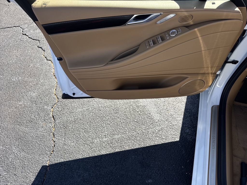 New 2026 Genesis G80 2.5T image 10