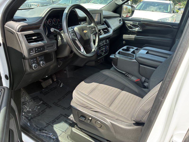 Used 2023 Chevrolet Suburban LS AWD/4WD image 7