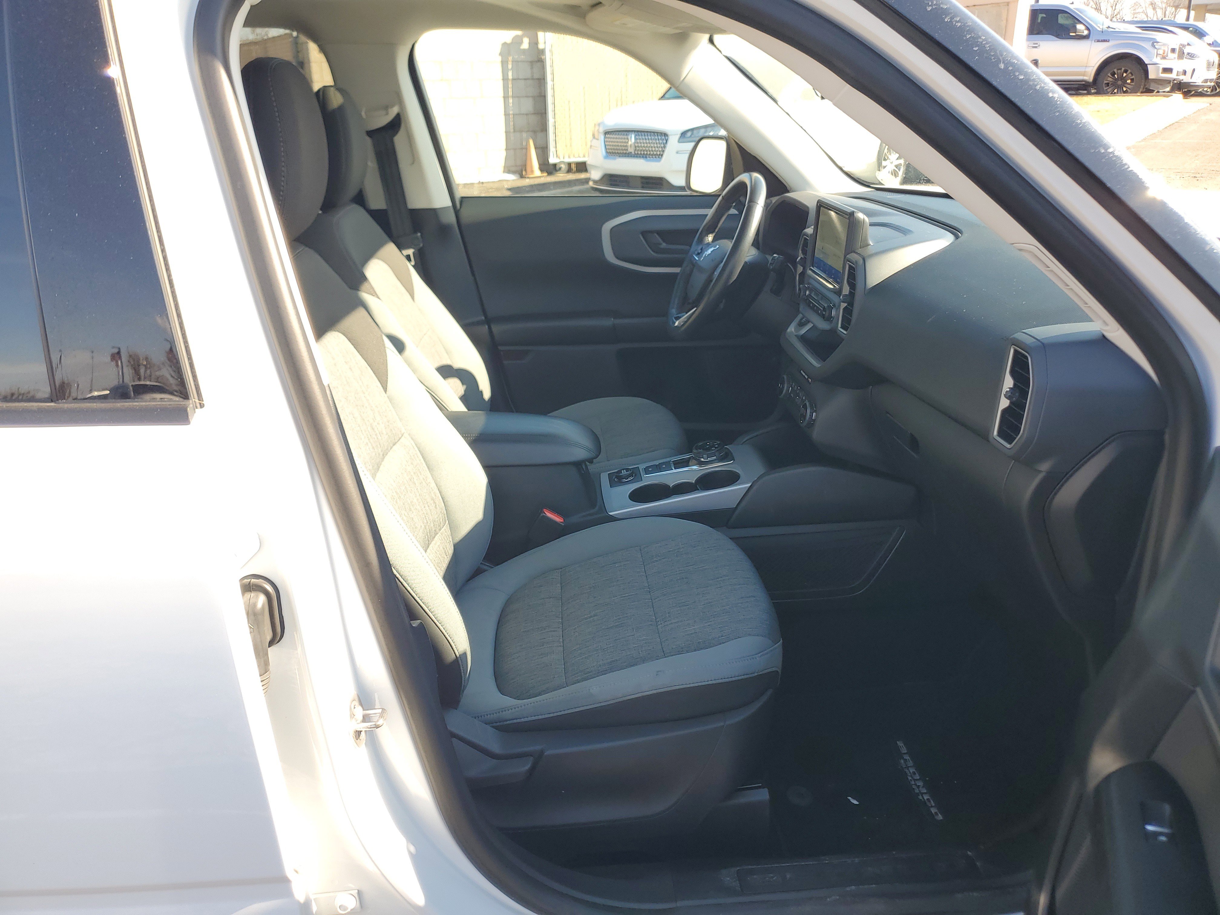 Used 2021 Ford Bronco Sport Big Bend w/ Big Bend Package AWD/4WD image 9