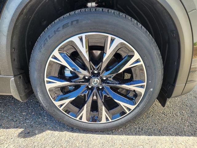 Certified 2025 MAZDA CX-90 Plug-In Hybrid w/ Premium Plus AWD/4WD image 20