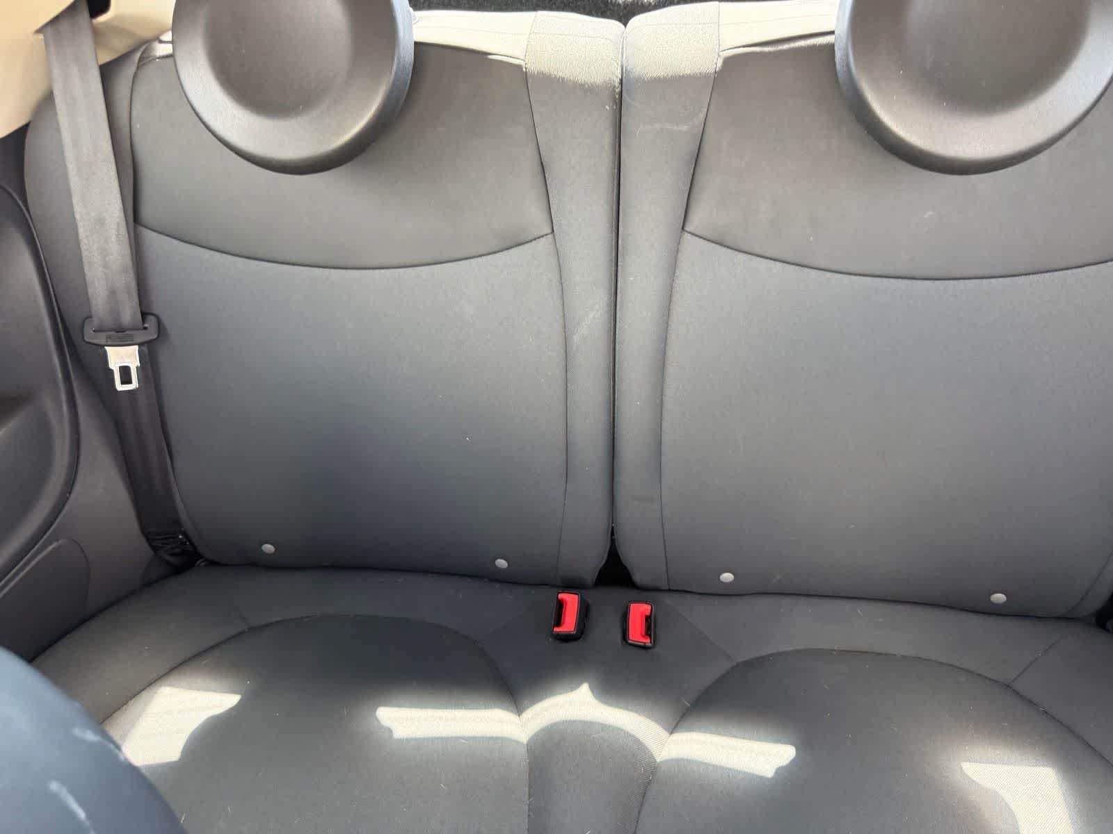 Used 2015 FIAT 500 Pop FWD image 12