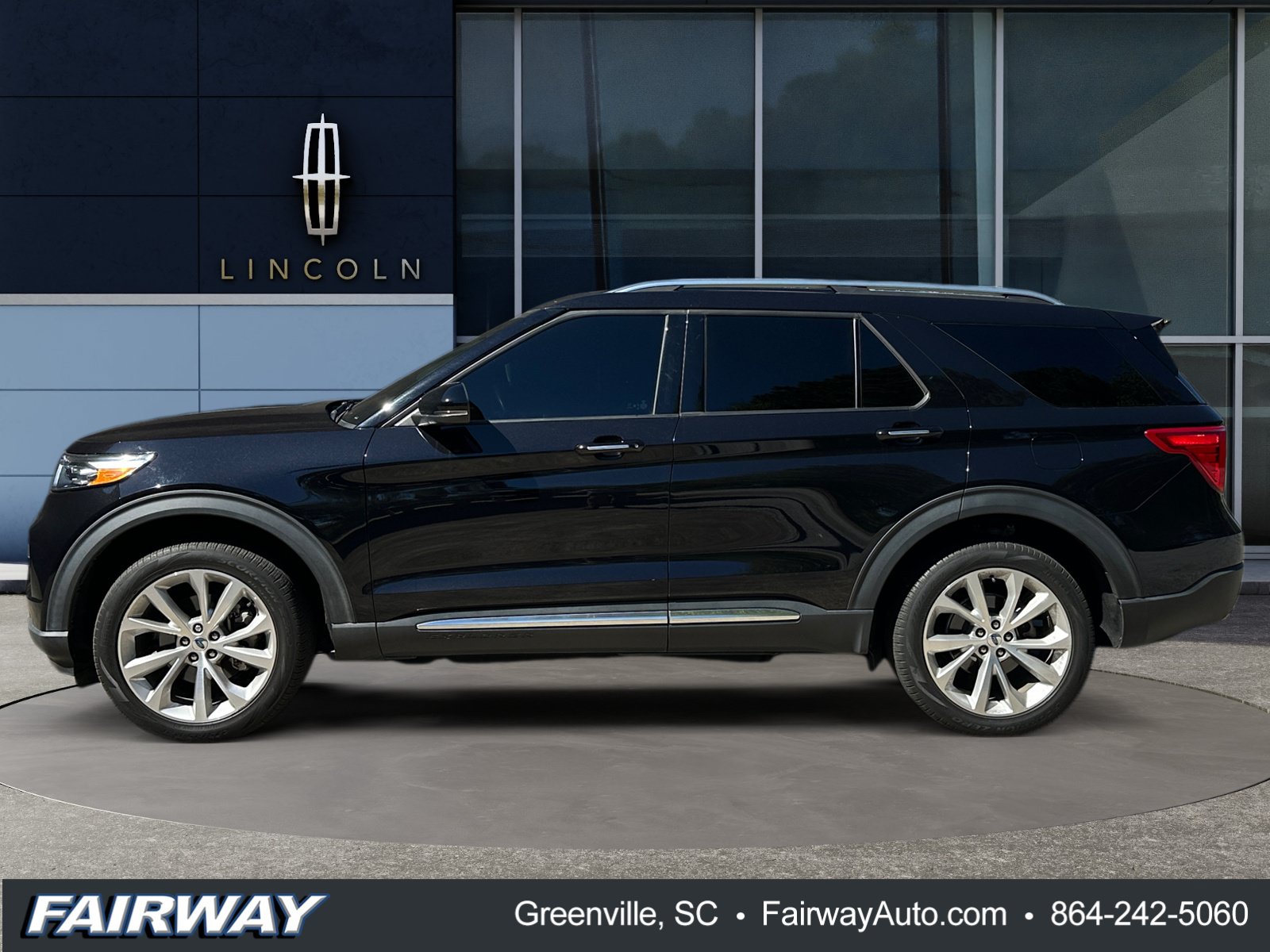 Used 2023 Ford Explorer Platinum w/ Technology Package AWD/4WD image 8