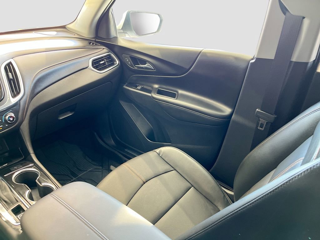Used 2023 Chevrolet Equinox Premier w/ LPO, Floor Liner Package image 22