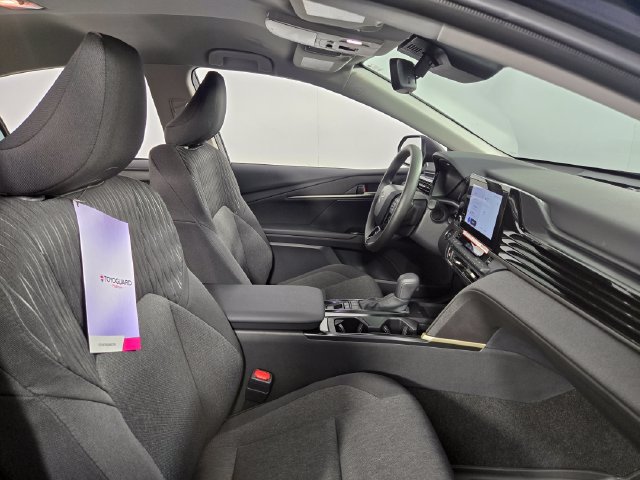Used 2026 Toyota Camry LE w/ Convenience Package FWD image 15