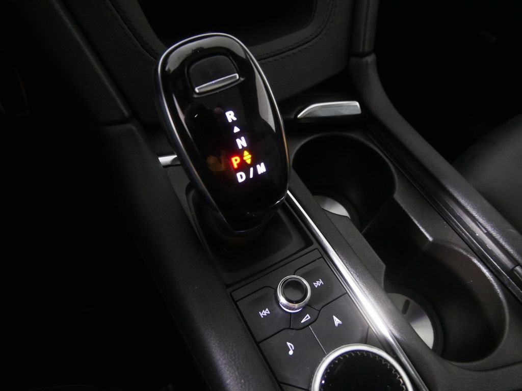 Used 2024 Cadillac XT6 Sport image 28