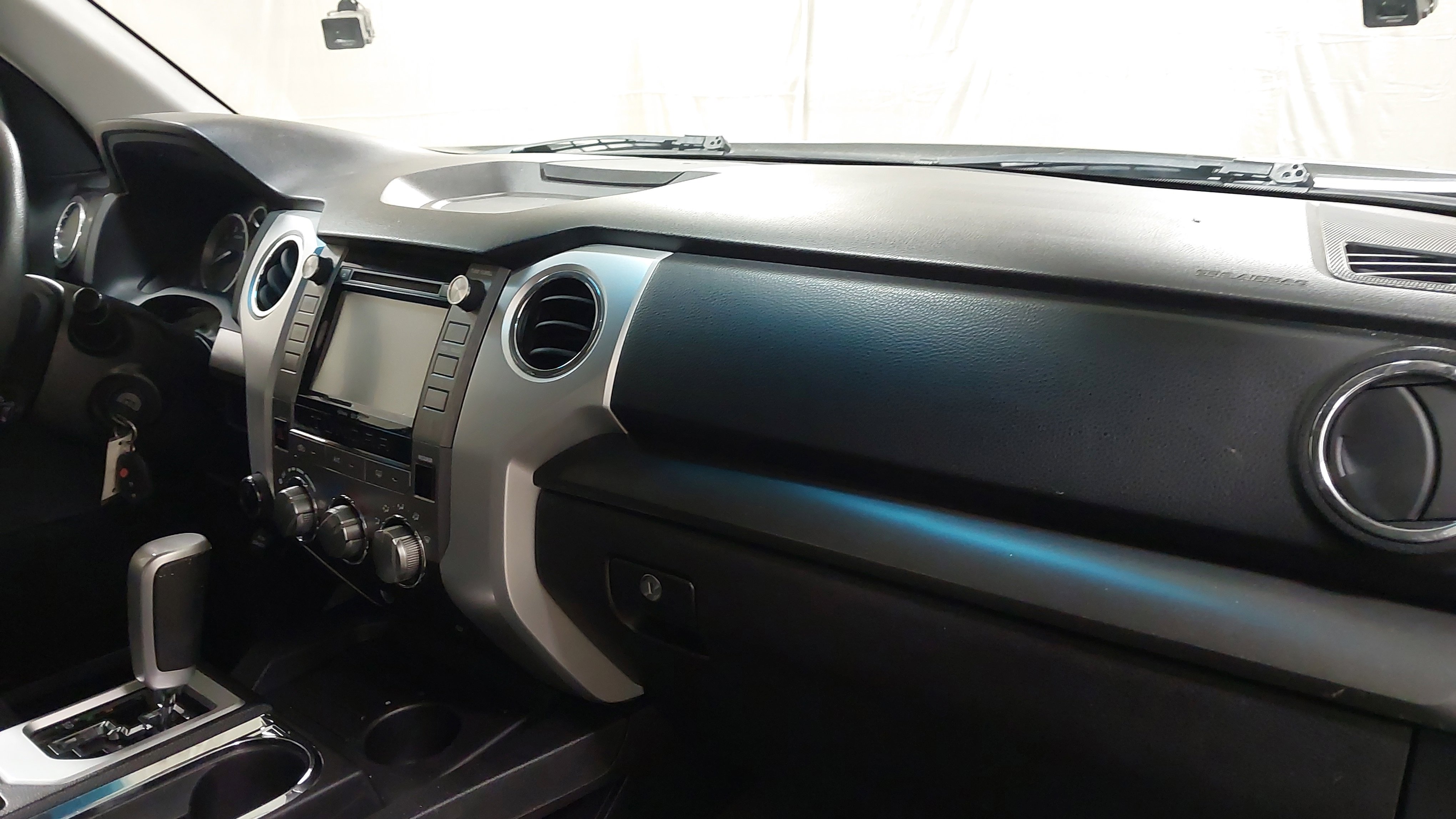 Used 2015 Toyota Tundra SR5 image 29