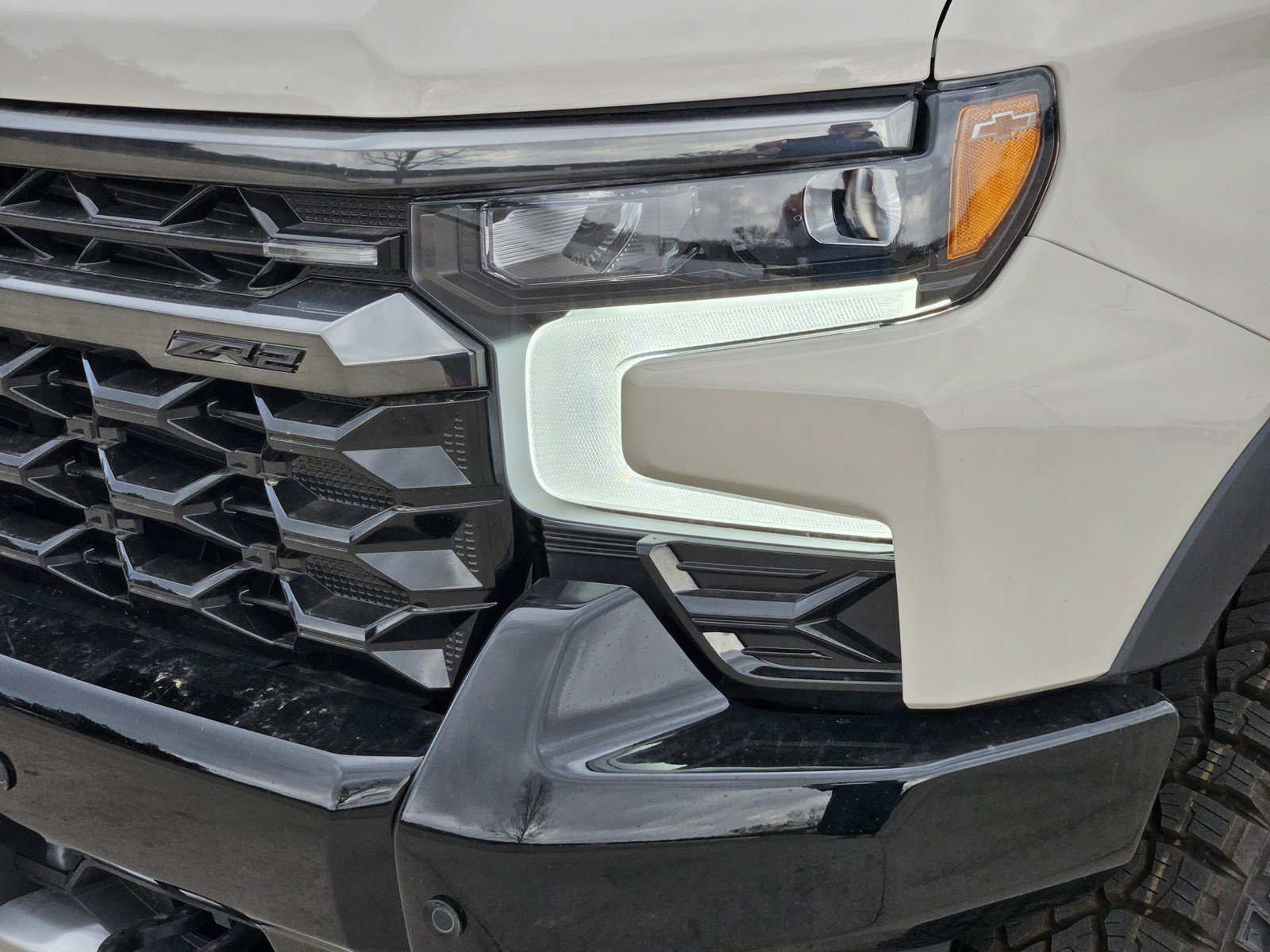 New 2026 Chevrolet Silverado 1500 ZR2 image 5