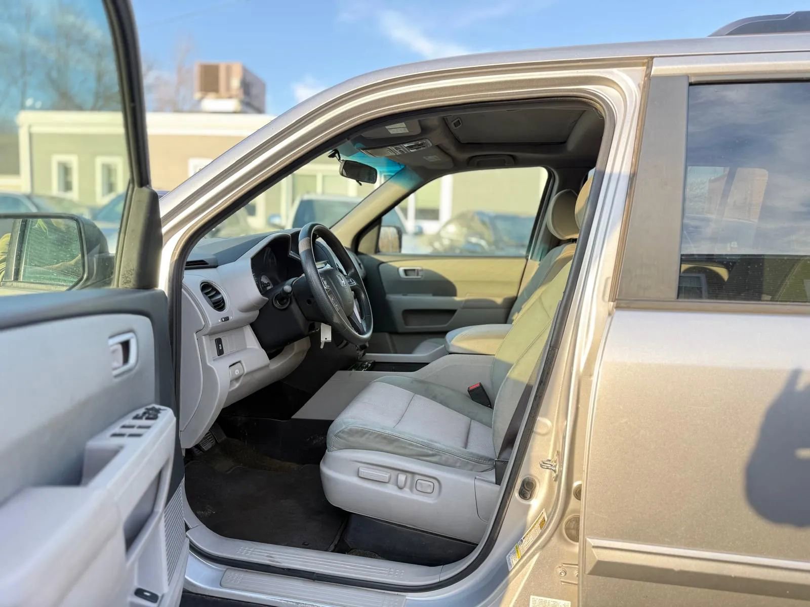 Used 2015 Honda Pilot SE image 8