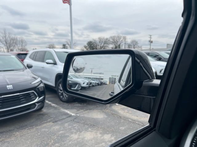 Used 2018 GMC Yukon SLE w/ SLE Value Package image 21