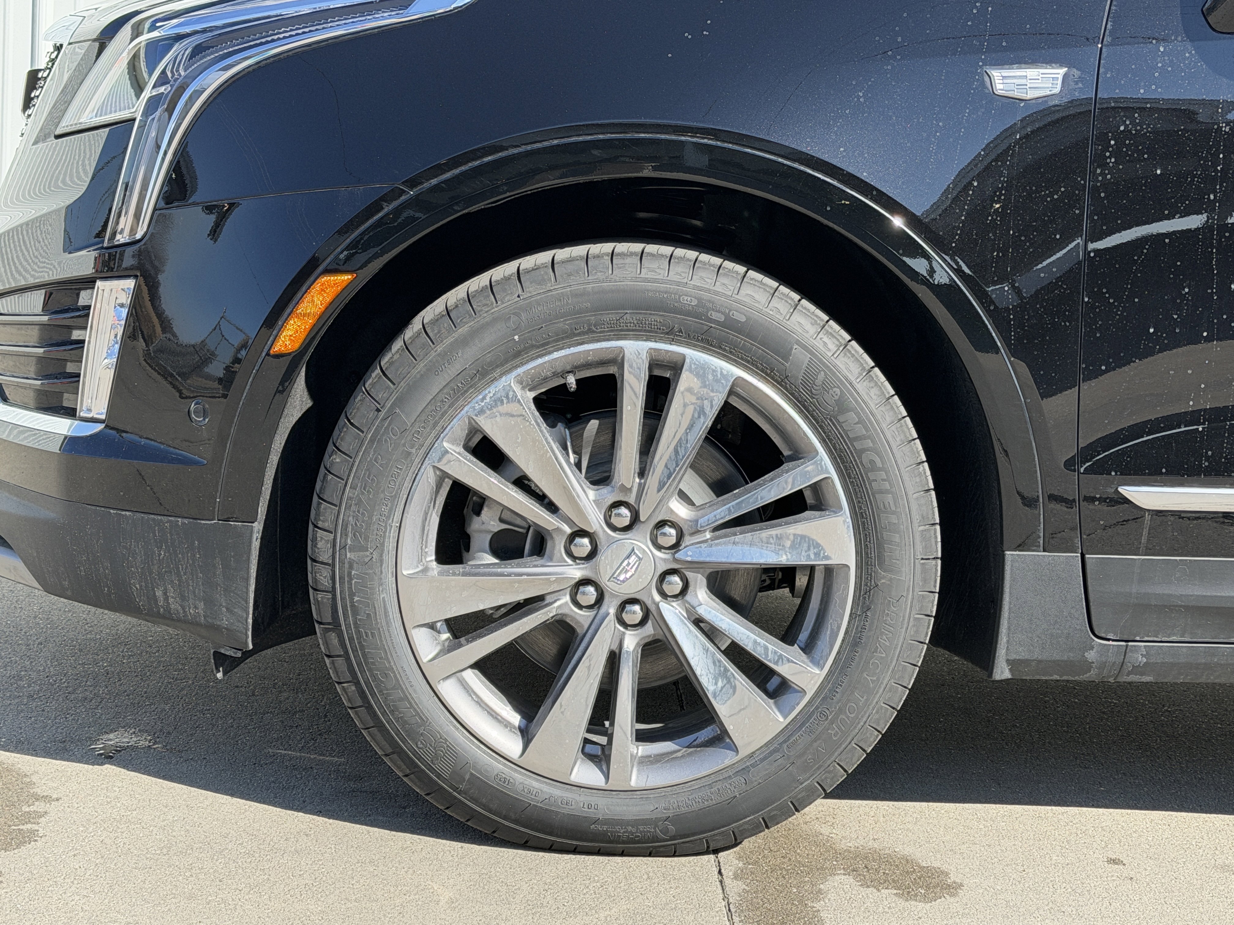 New 2026 Cadillac XT5 Premium Luxury AWD/4WD image 9