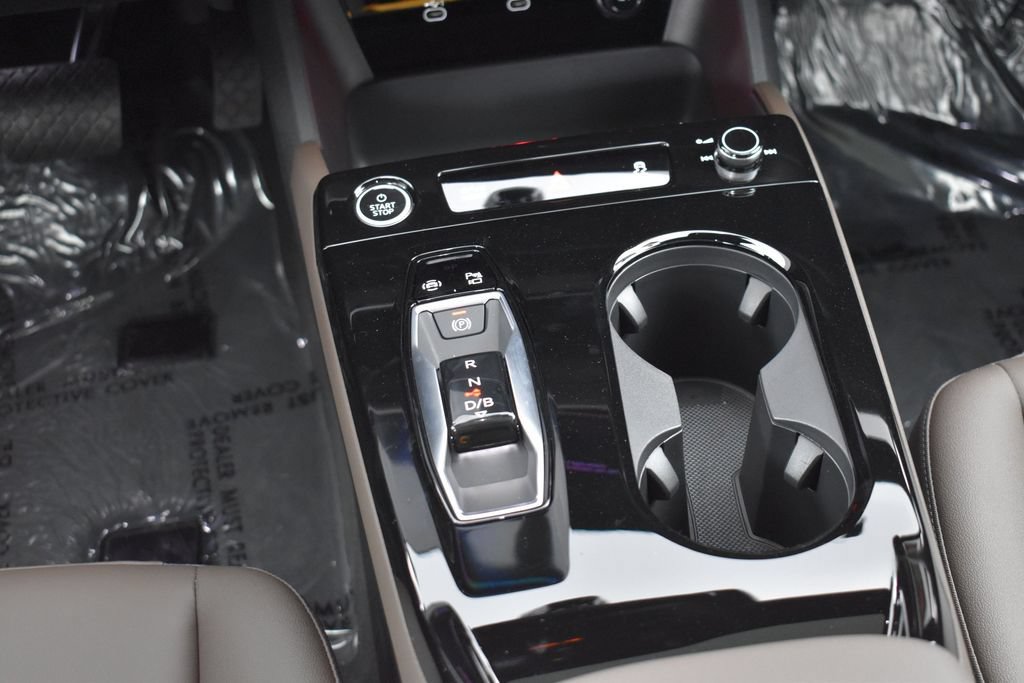 New 2025 Audi A6 e-tron Premium Plus AWD/4WD image 15