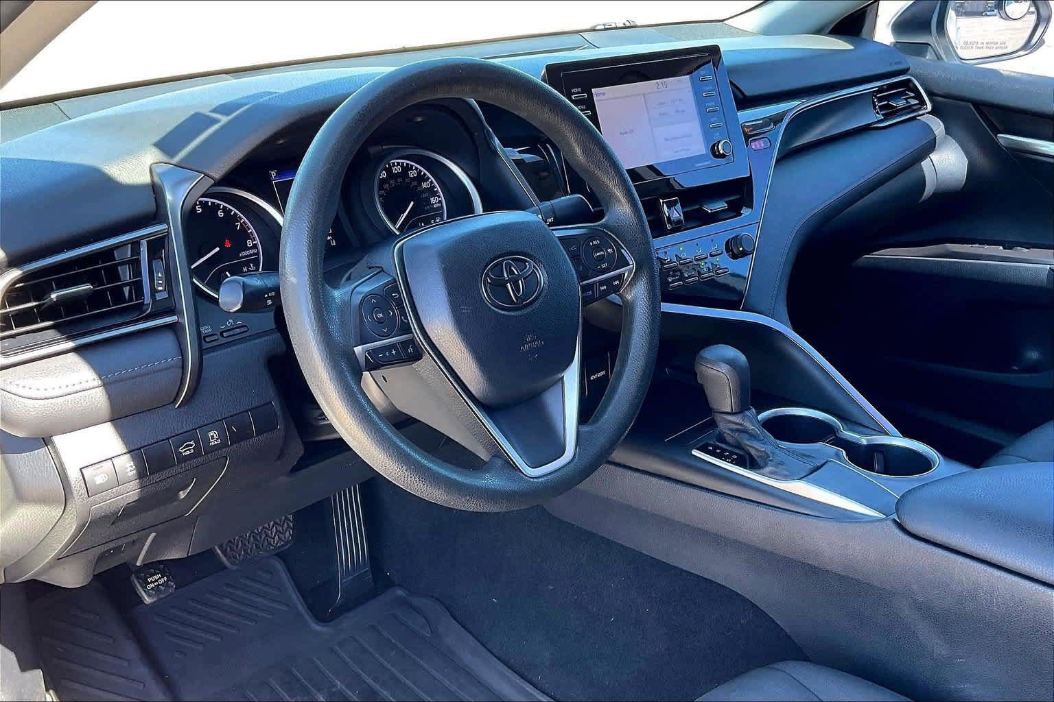 Used 2021 Toyota Camry LE FWD image 2
