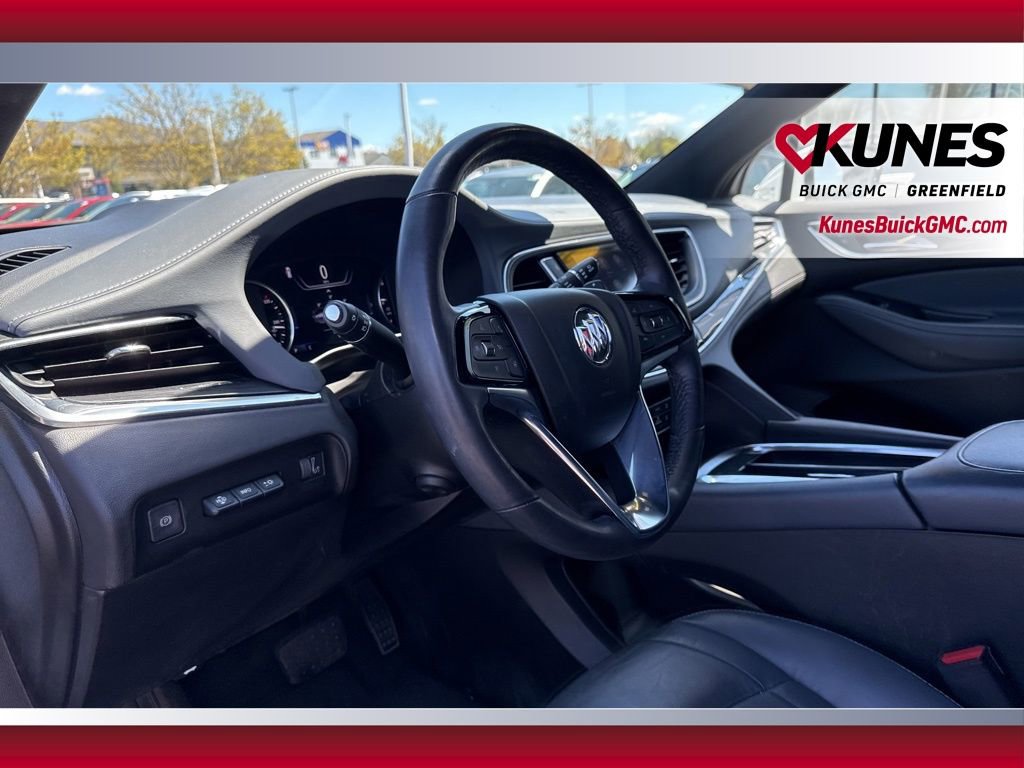 Used 2022 Buick Enclave Premium AWD/4WD image 16