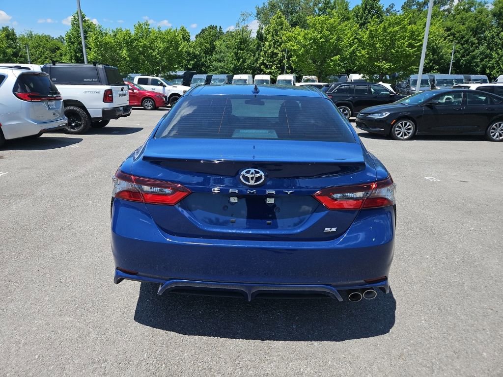 Used 2023 Toyota Camry SE FWD image 6