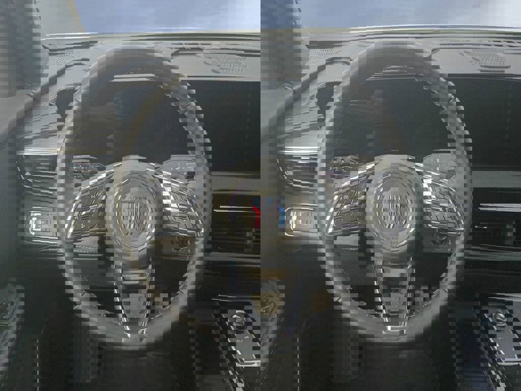 Used 2025 Buick Enclave Preferred image 12