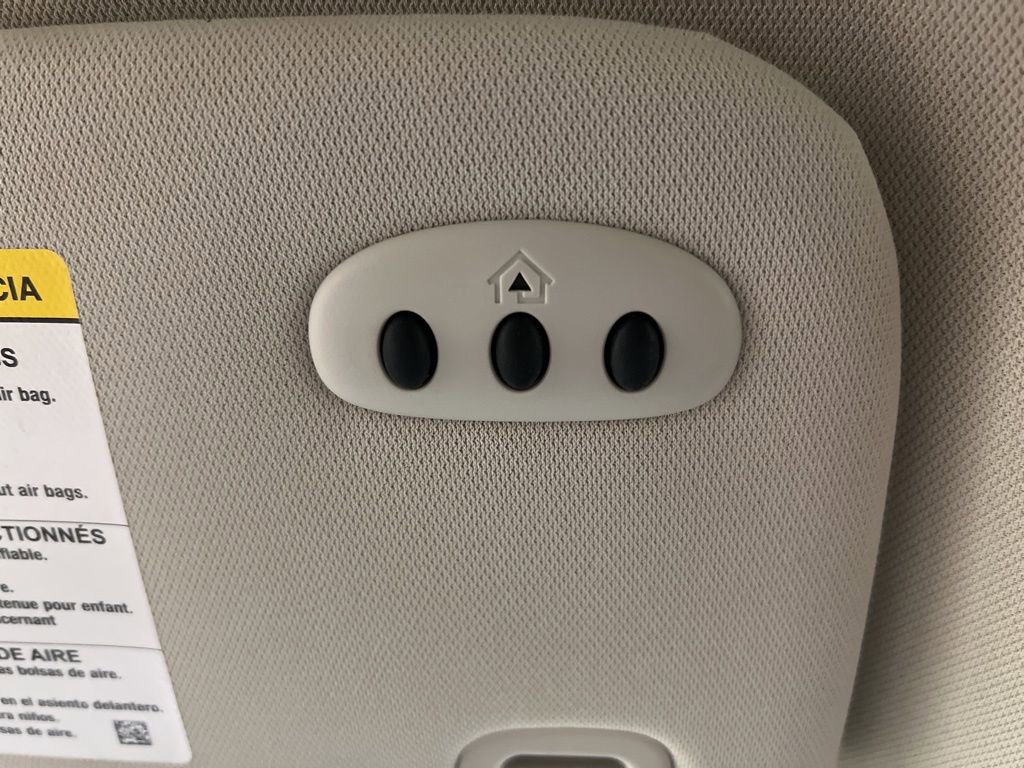 Certified 2024 Ford Edge Titanium AWD/4WD image 24