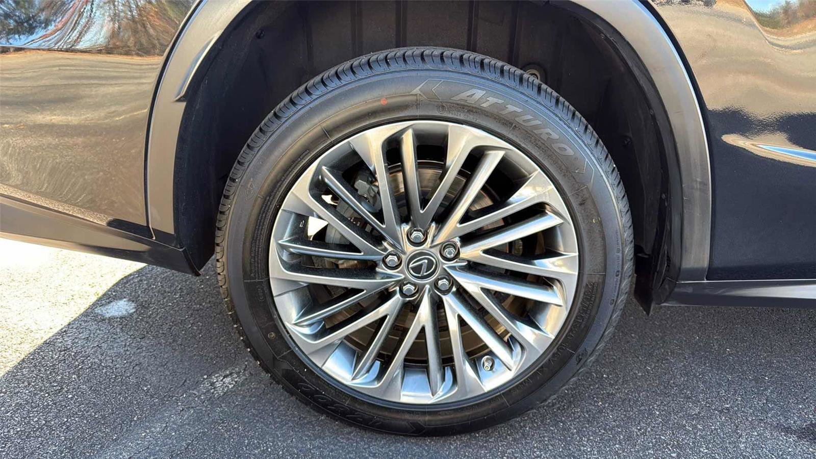 Used 2021 Lexus RX 350L Luxury w/ Accessory Package image 28