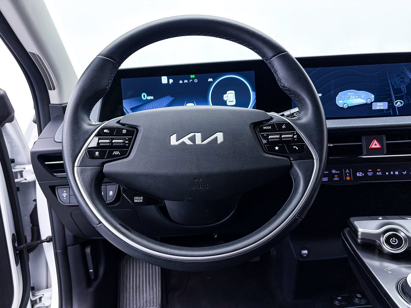 Used 2022 Kia EV6 Light RWD image 29