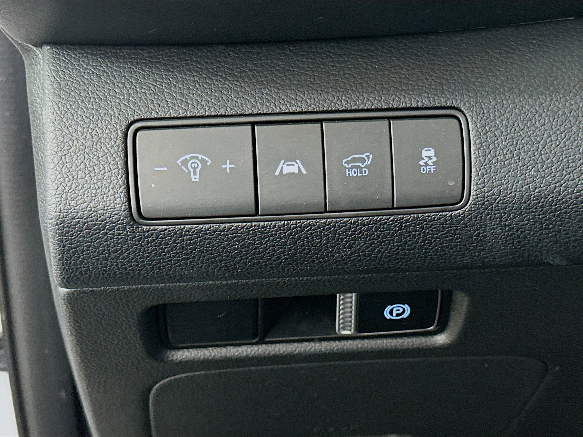 Used 2023 Hyundai Santa Fe XRT w/ Cargo Package image 16