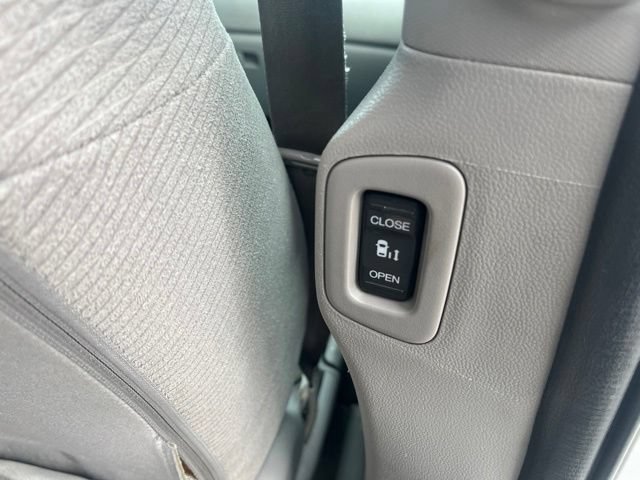 Used 2011 Honda Odyssey EX image 47