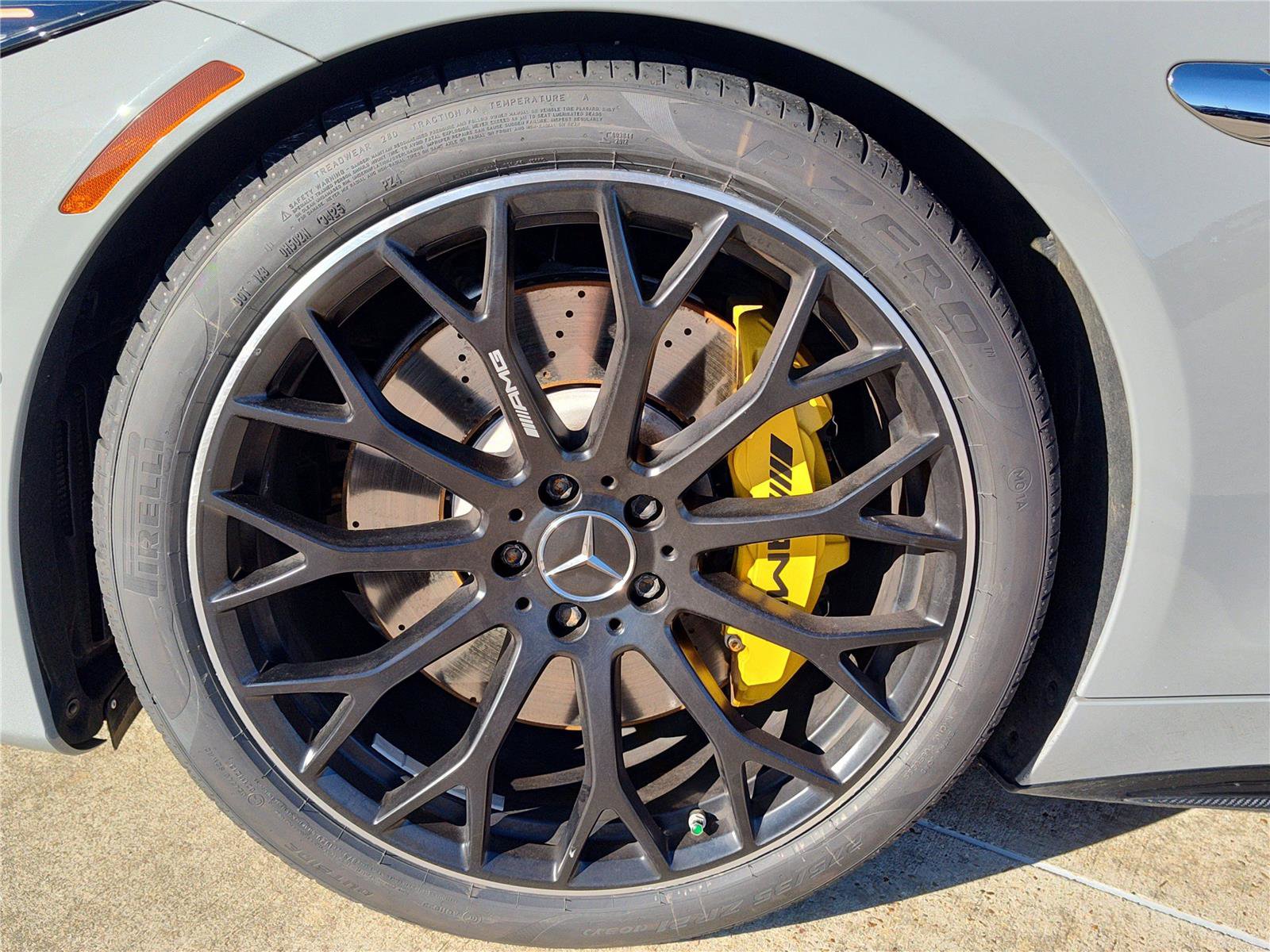 Used 2022 Mercedes-Benz SL 63 AMG 4MATIC image 11