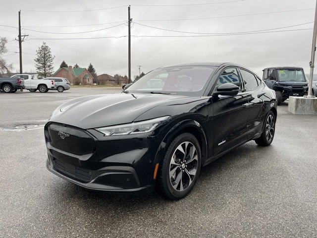 Used 2022 Ford Mustang Mach-E Premium image 3