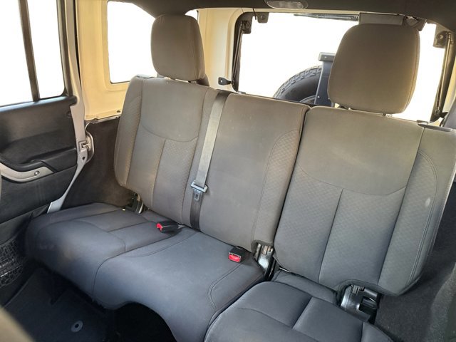 Used 2018 Jeep Wrangler Unlimited Sport S image 11