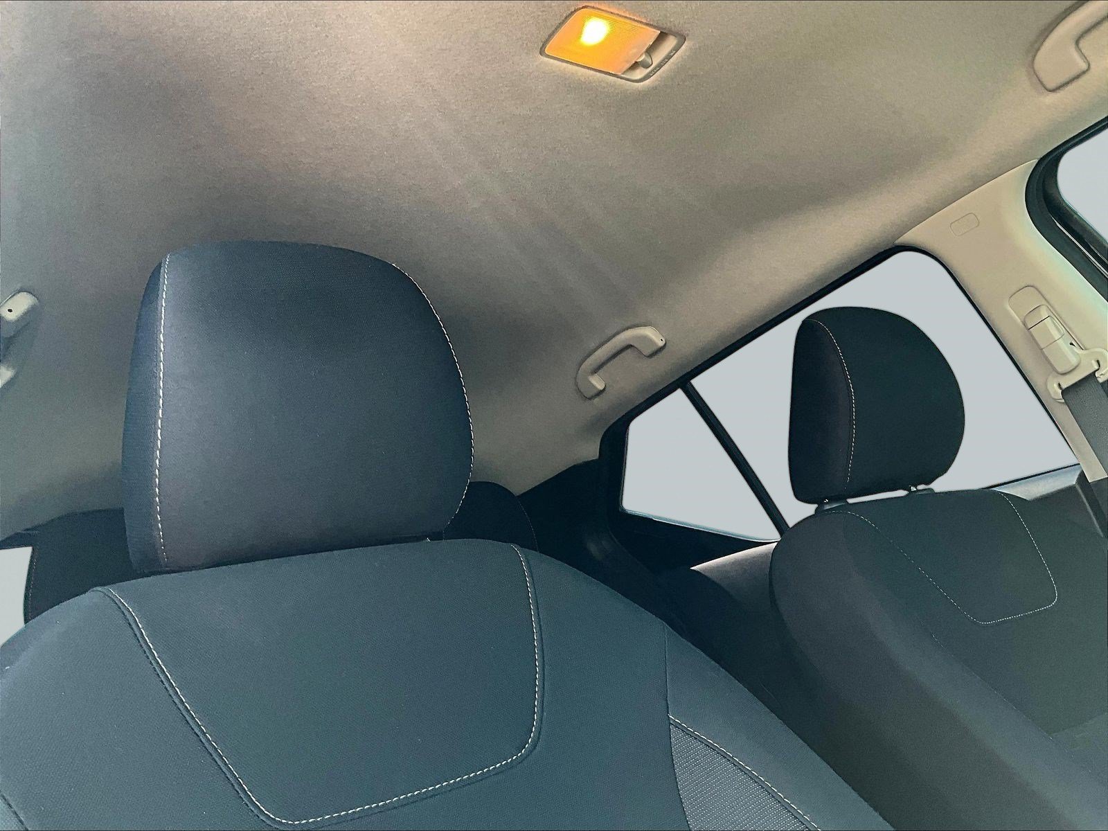 Used 2024 Nissan Kicks SV w/ Interior Electronics Package FWD image 27