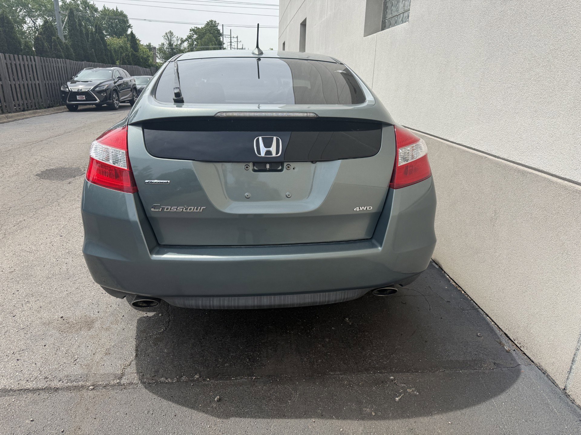Used 2010 Honda Crosstour EX-L image 3