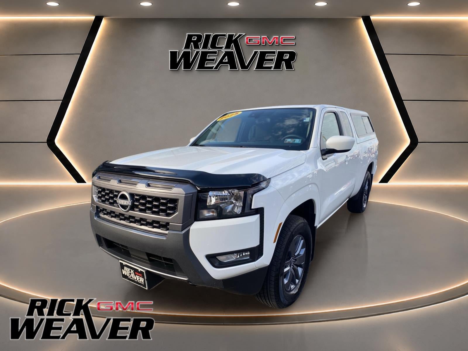 Used 2025 Nissan Frontier SV w/ SV Convenience Package AWD/4WD image 1