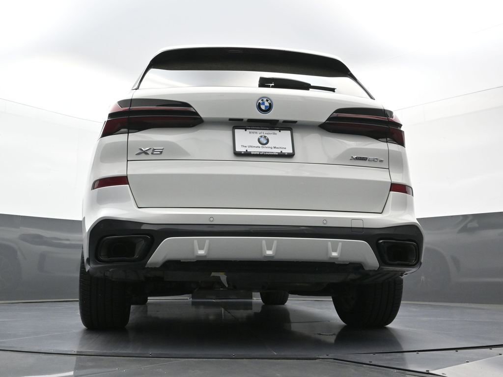 Used 2026 BMW X5 xDrive50e w/ M Sport Package AWD/4WD image 28