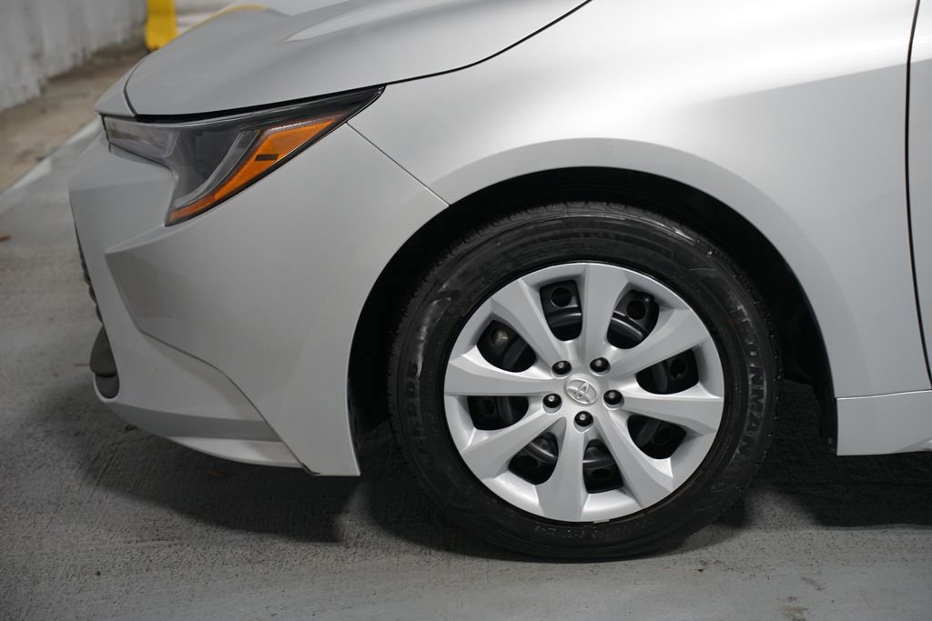 Certified 2024 Toyota Corolla LE image 5