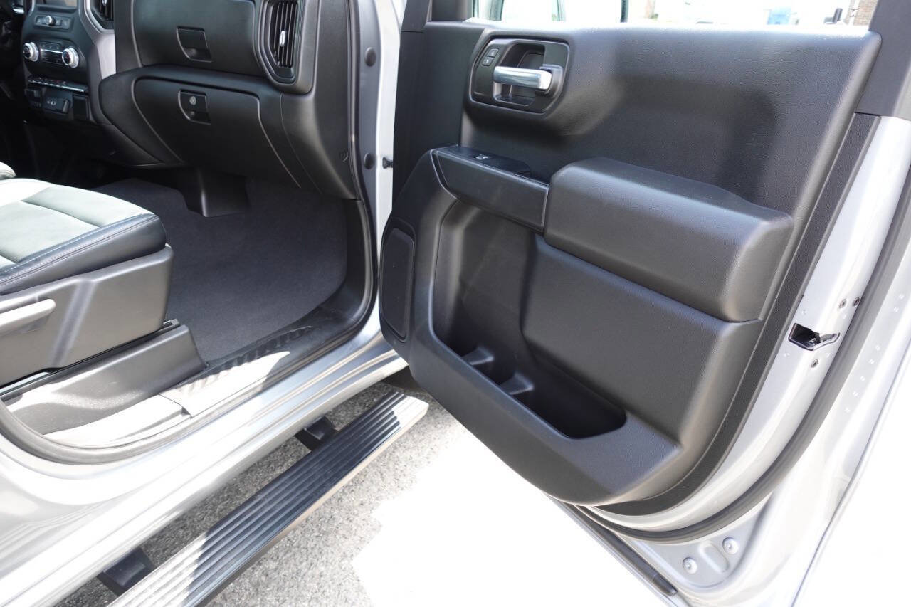 Used 2023 GMC Sierra 1500 Pro w/ Graphite Edition AWD/4WD image 32