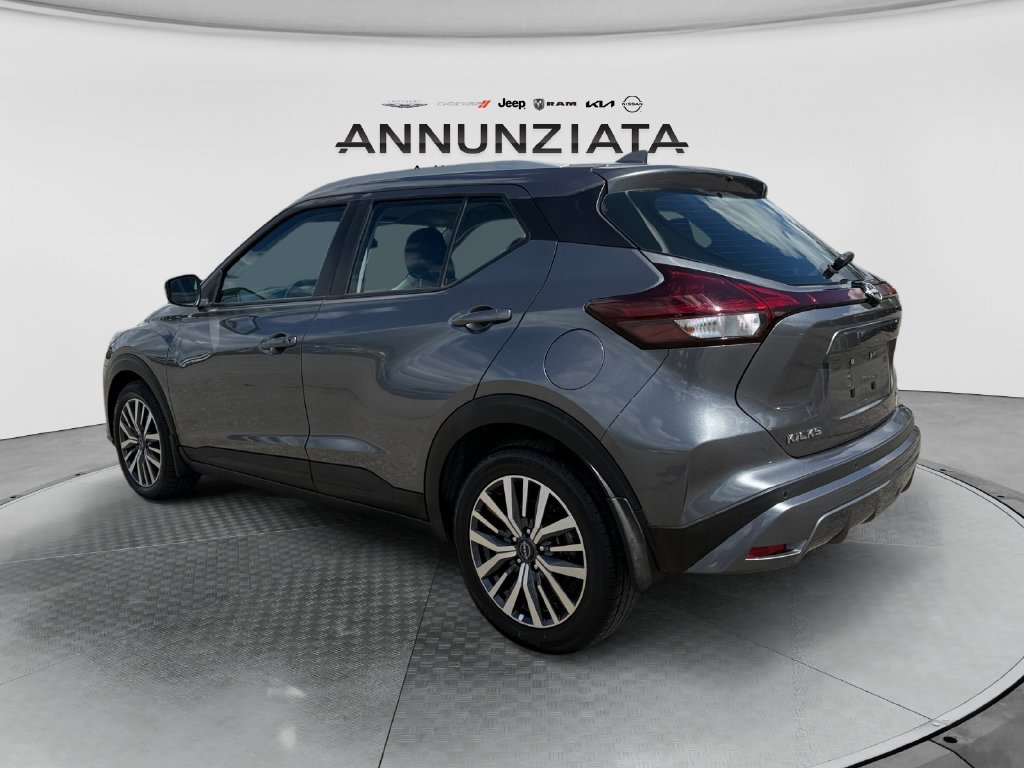Certified 2023 Nissan Kicks SV FWD image 3
