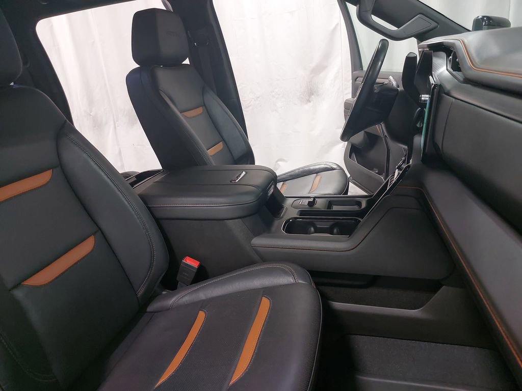 Used 2024 GMC Sierra 3500 AT4 w/ AT4 Premium Plus Package image 10