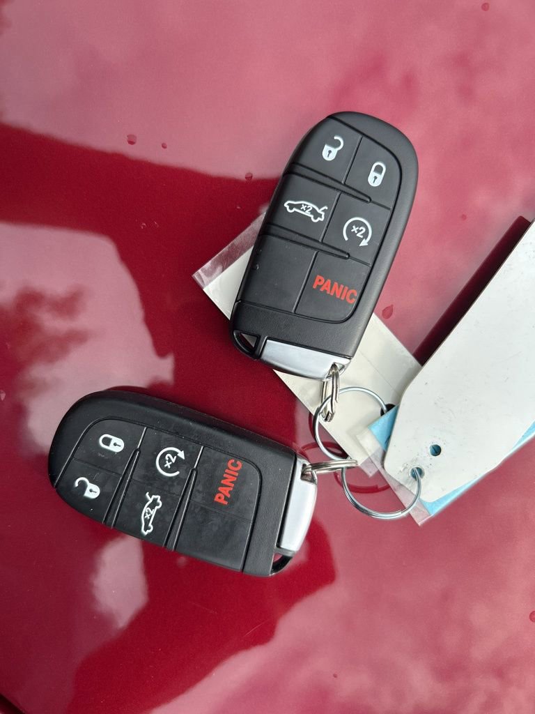 Used 2023 Dodge Charger R/T w/ Plus Group image 28