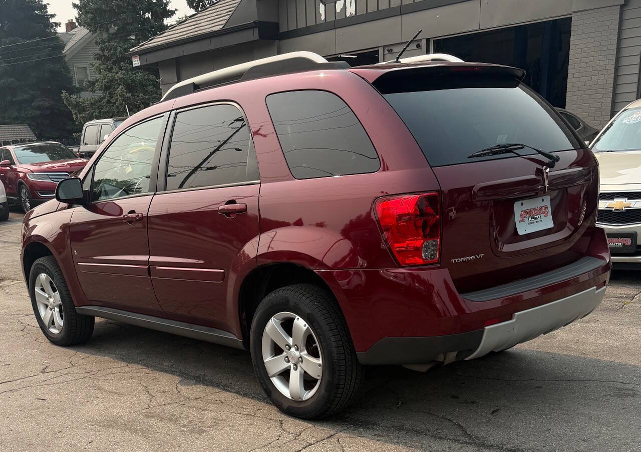 Used 2009 Pontiac Torrent 2WD image 16