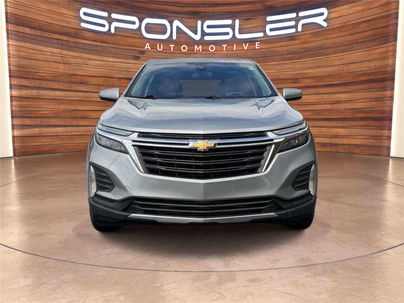 Used 2023 Chevrolet Equinox LT image 9