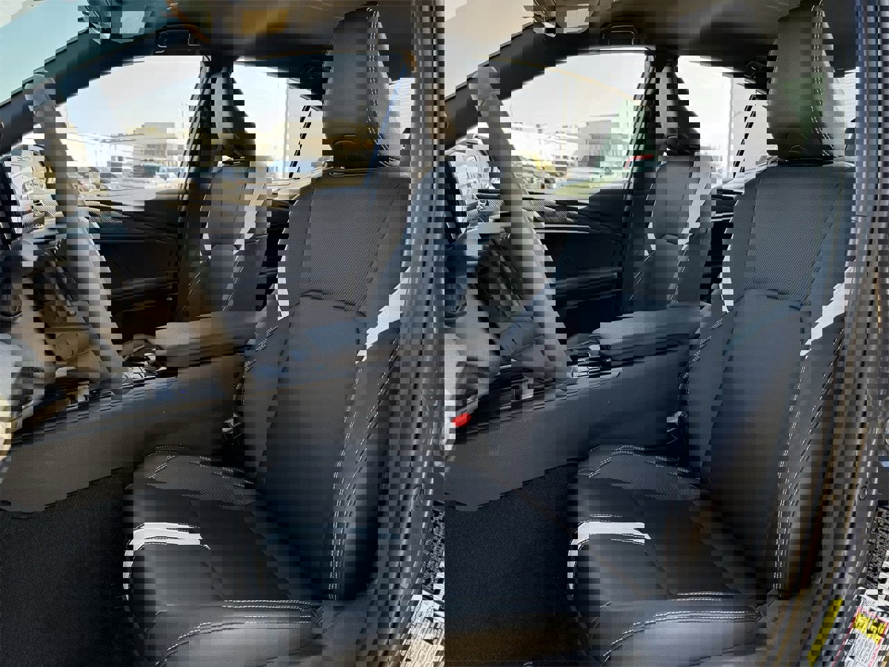 Used 2025 Toyota Camry Hybrid image 26