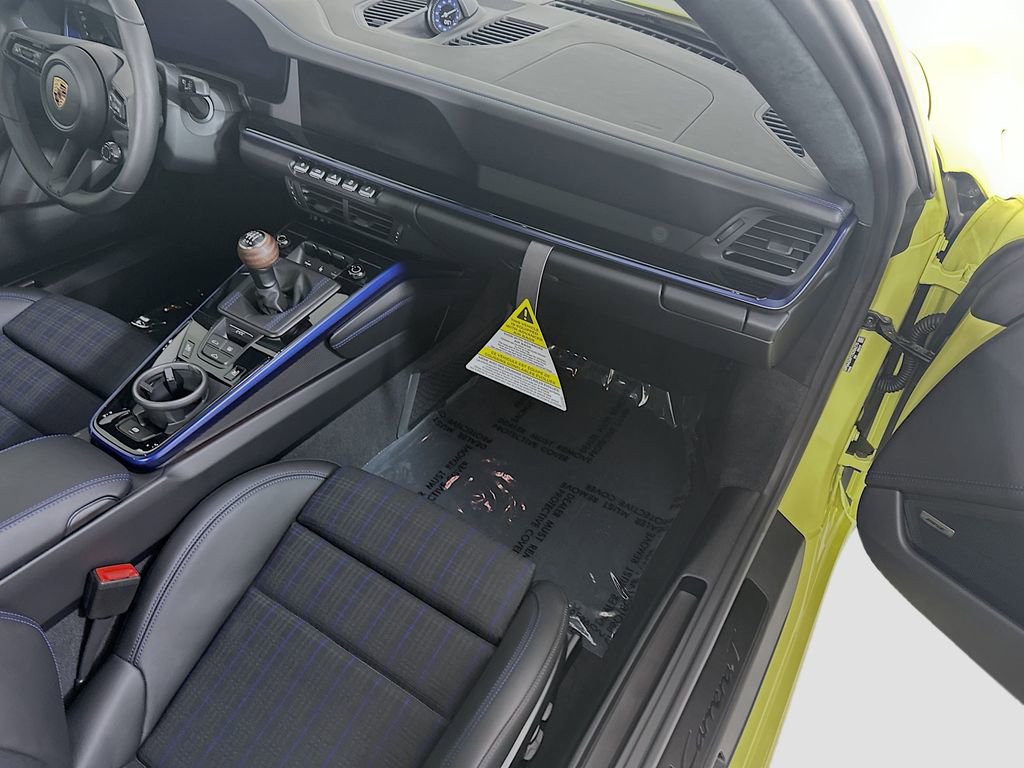 New 2026 Porsche 911 Carrera T image 28