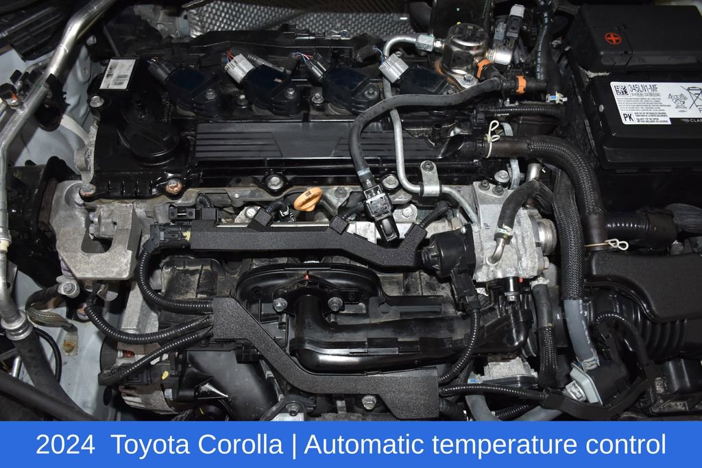 Used 2024 Toyota Corolla LE w/ LE Convenience Package image 8