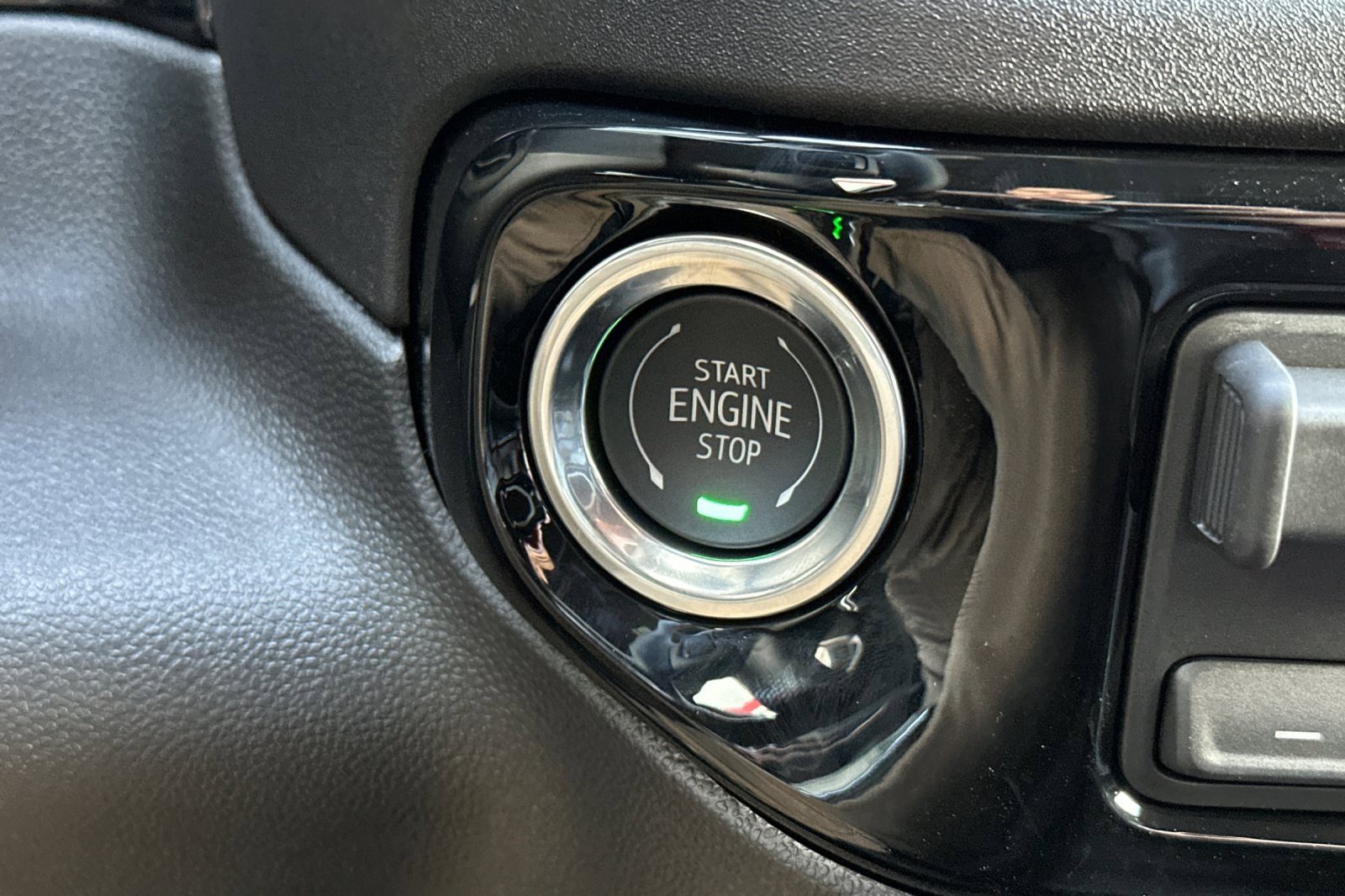 New 2026 GMC Sierra 1500 Elevation w/ Elevation Select Package image 23