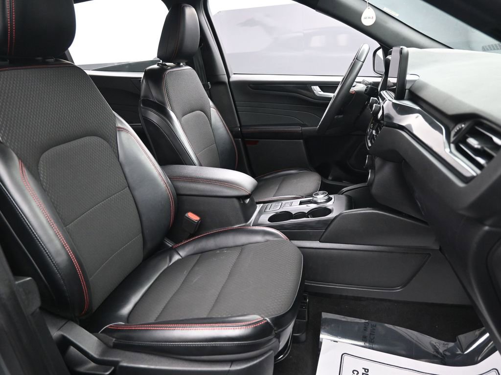 Used 2024 Ford Escape ST-Line image 31