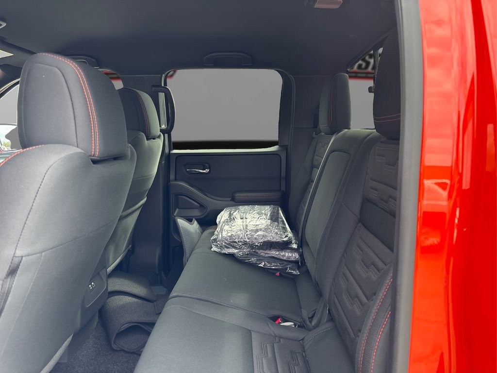 Certified 2025 Nissan Frontier PRO-4X image 10