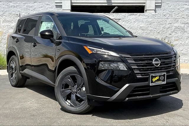 New 2026 Nissan Rogue SV image 13